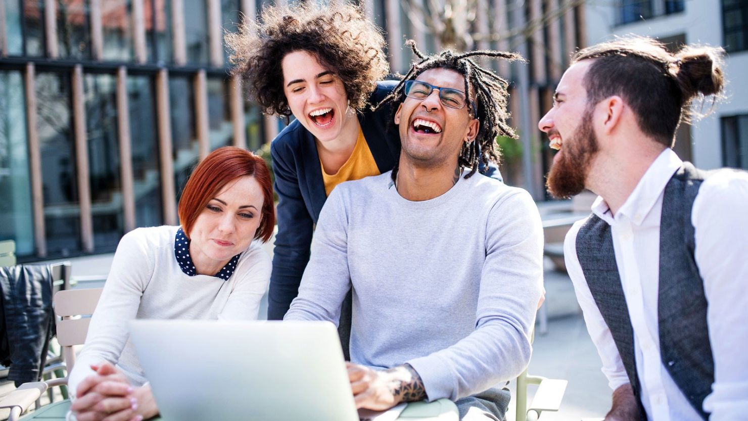 Speak English – Learn by Real-Life Scenarios!